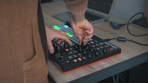 DARK HOUSE TECH SESSION LIVE - ABLETON LIVE AND APC40 MKII