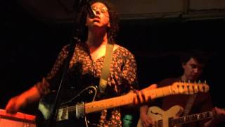 Alabama Shakes - How Many More Times (Led Zeppelin Cover) - The Boston Arms London - 22.02.12 chords