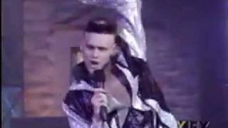 Video thumbnail of "Jim Carrey is Vanilla Ice"