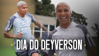 Thumbnail for 3 GOLS e MUITA RESENHA 😂 O PRIMEIRO TREINO do DEYVERSON como JOGADOR DO GALO!
