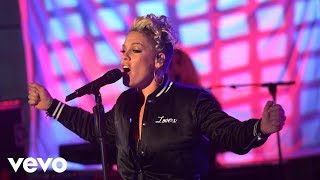 Pink - try - live Resimi