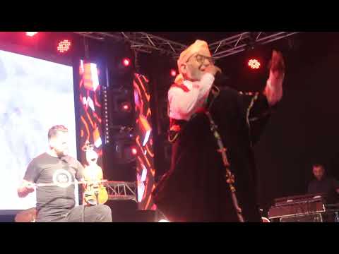 الفنان حاجي سريفي يهدي أغنية ماطا لمهرجان فروسية ماطا باقليم العرائش