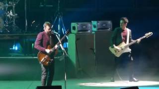 "Radioactive" Kings of Leon@Wells Fargo Center Philadelphia 1/19/17