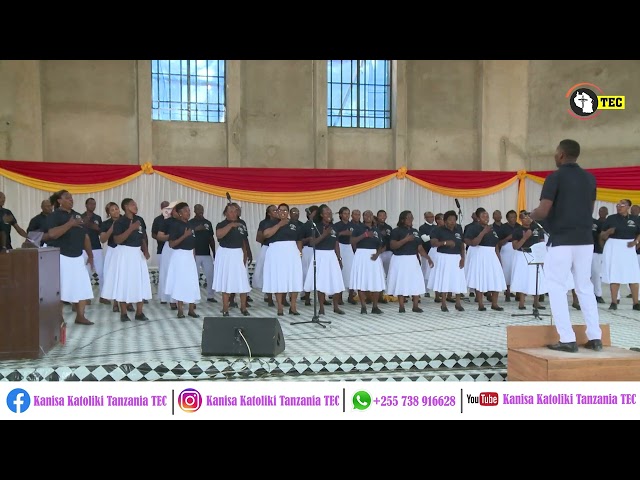 NITEMBELEE TENA || KWAYA KUU YA MT.CECILIA JIMBO KUU KATOLIKI ARUSHA (live version) class=