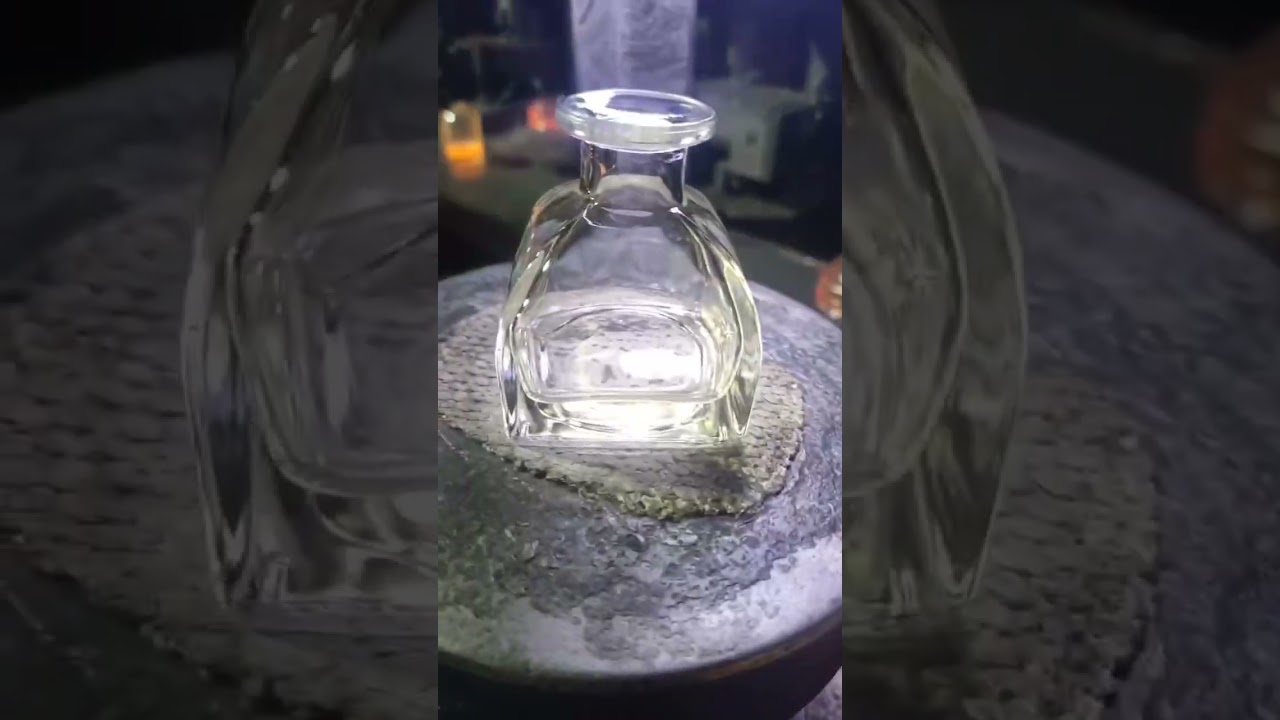 Customize glass reed diffuser bottle production line #glassbottle #aromatherapy #perfumebottle