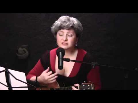 Kathryn Burke Sings Stars Fell on Alabama with uku...