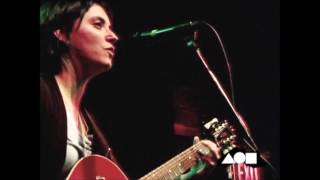 Sharon Van Etten - Tell Me (Black Cat, 31 Mar 2010)