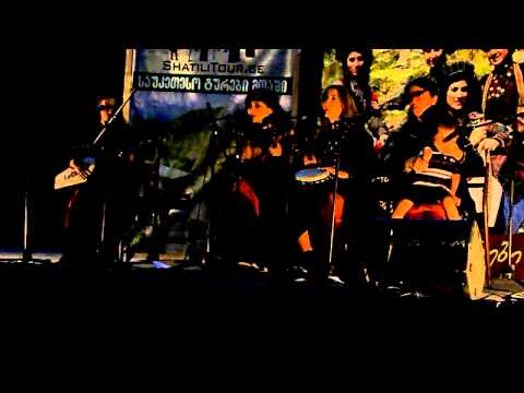 დები გოგოჭურები – მიყვარხარ