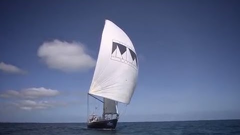 How to sail downwind under spinnaker - Yachting World Bluewater Sailing Series