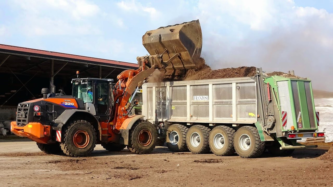 Fendt 933 - 724 | Franzosi | Hitachi | F.LLI CHIESA