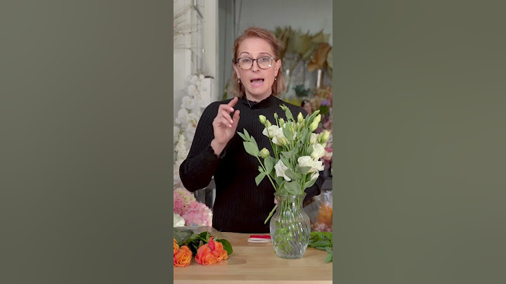 Keep your fresh flowers longer with these tips