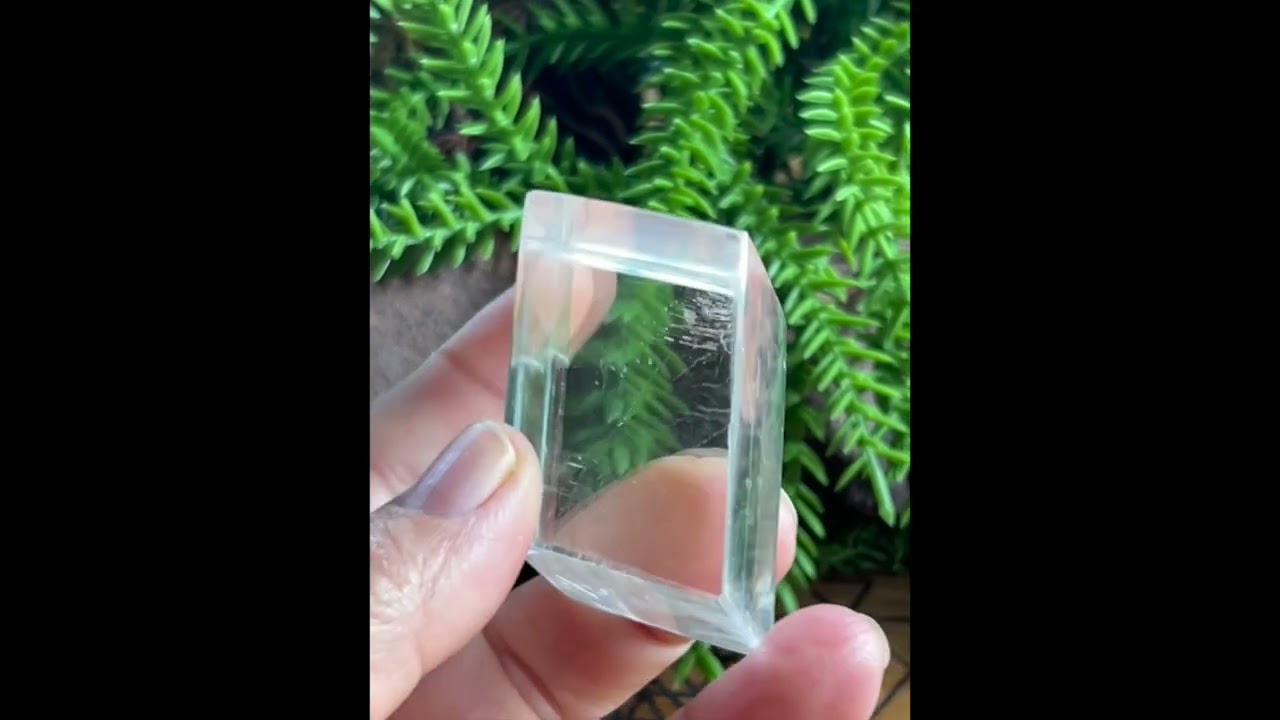Optical Calcite - The Viking Stone - 1