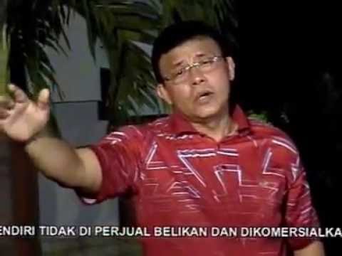 Prof. Dr. Drs. Adri Patton, M.Si - Rembulan Menangis