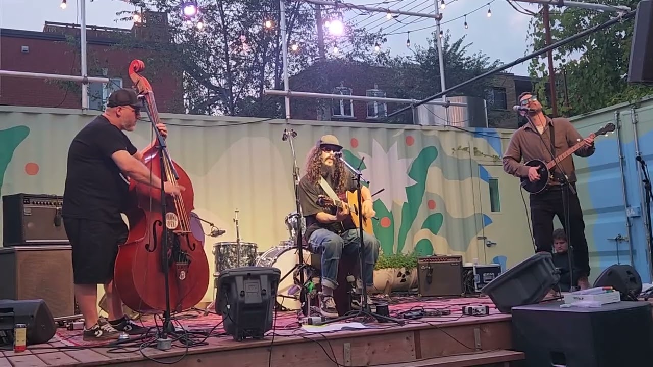 Indi-front live @ libre court Makerspace sept 27 2025