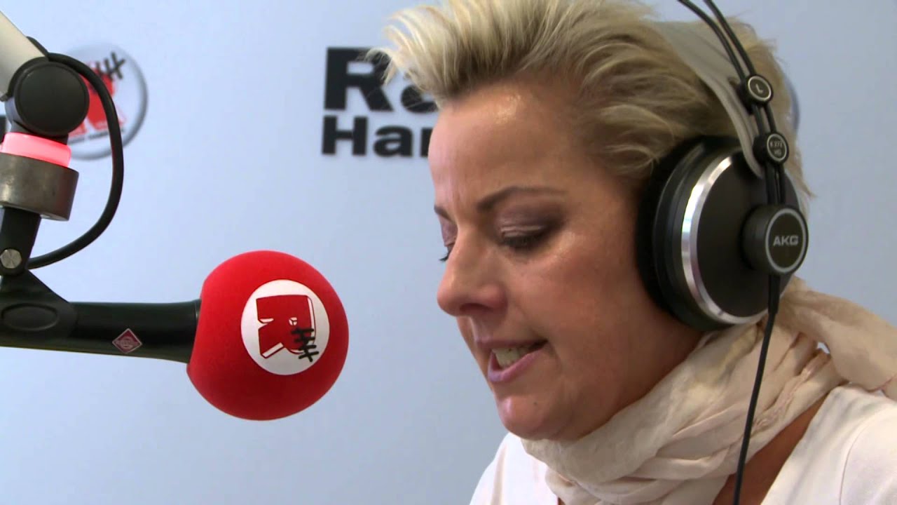 TOP 825: Tanja Schumann moderiert das Wetter