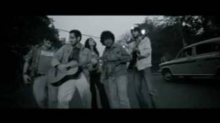 Video thumbnail of "Annoyo Kothao Chol...."