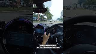 MINI Countryman Cooper S on board view