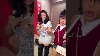 Cardi B and her sister Hennessy tonight in Atlanta. 📹