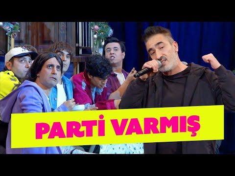 Parti Varmış (Konuk: Sagopa Kajmer & Ramiz) - 323.Bölüm (Güldür Güldür Show)