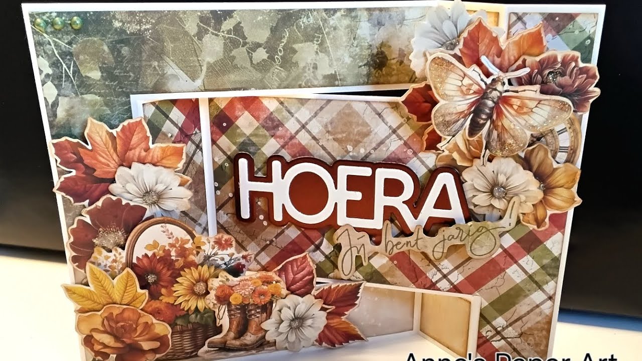 Schuine hoek vouwkaart met tag