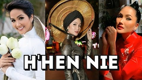 Những chiếc áo dài gắn với khoảnh khắc tỏa sáng của H