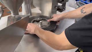 CGN208-D type capsule filling machine
