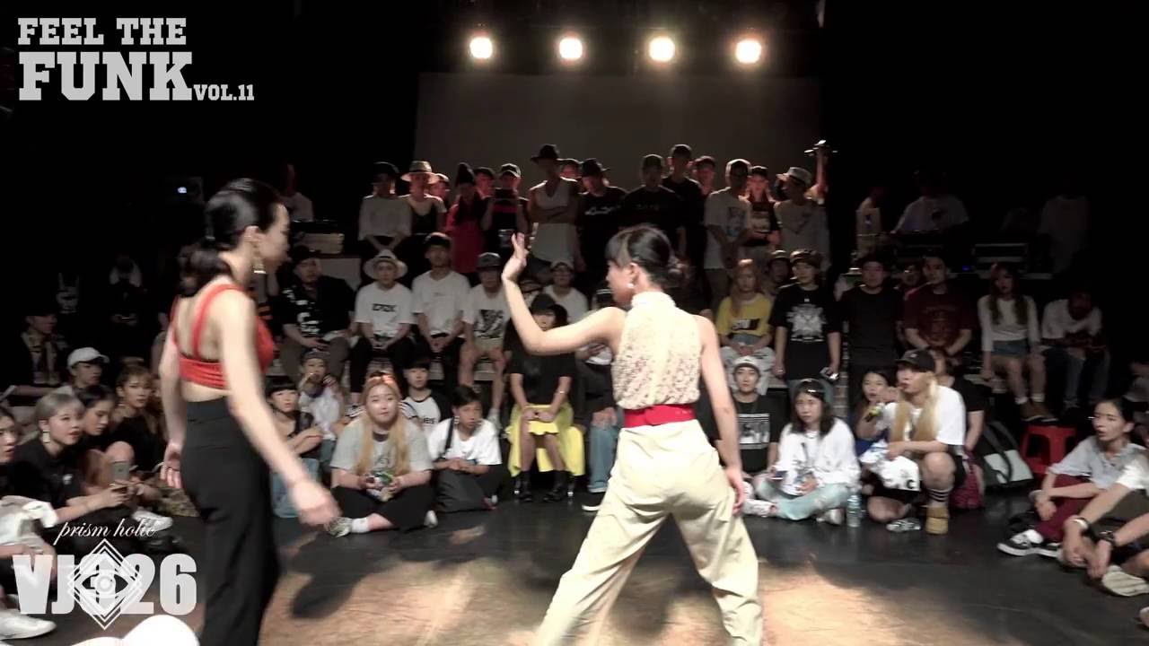 feel the funk vol.11 Waacking side semi final peanut k vsjuri (왁킹사이드 4강 피넛 vs 주리)