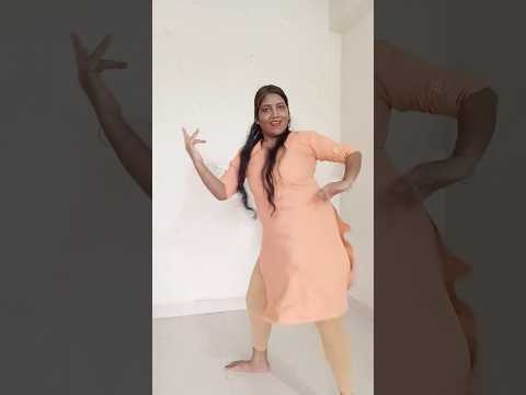 New Viral  🔥Unique moves| #new #trending #viral #dance #Shorts #shortsfeed #ytshorts