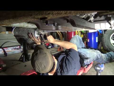 converting-a-geo-tracker-from-automatic-to-standard-shift-pt.1-(geo-nightmare)