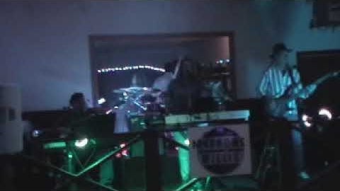 KH Bass-Play That Funky Music-30 sec