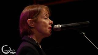 Suzanne Vega - &quot;New York is My Destination&quot; (Recorded Live for World Cafe)