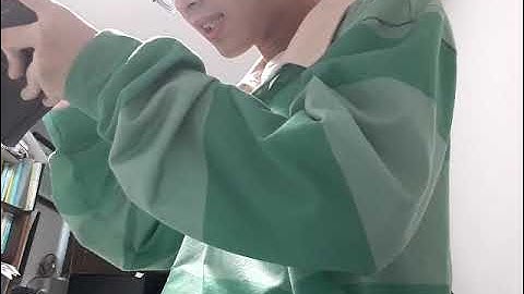 How to draw paper 📃📄 (Part 2) New Steve shirt version