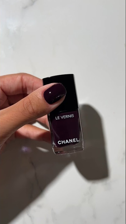 Chanel nail polish swatch #autumnnails #chanel #nails #nailpolish 