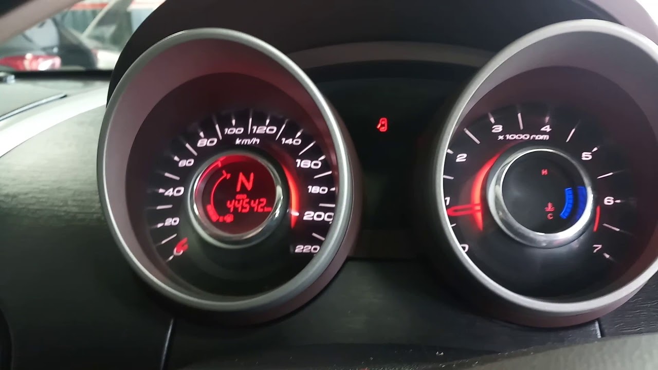 Mahindra xuv cluster explanation - YouTube