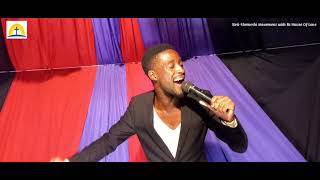 Akekho onjengawe ongalinganiswa nawe....