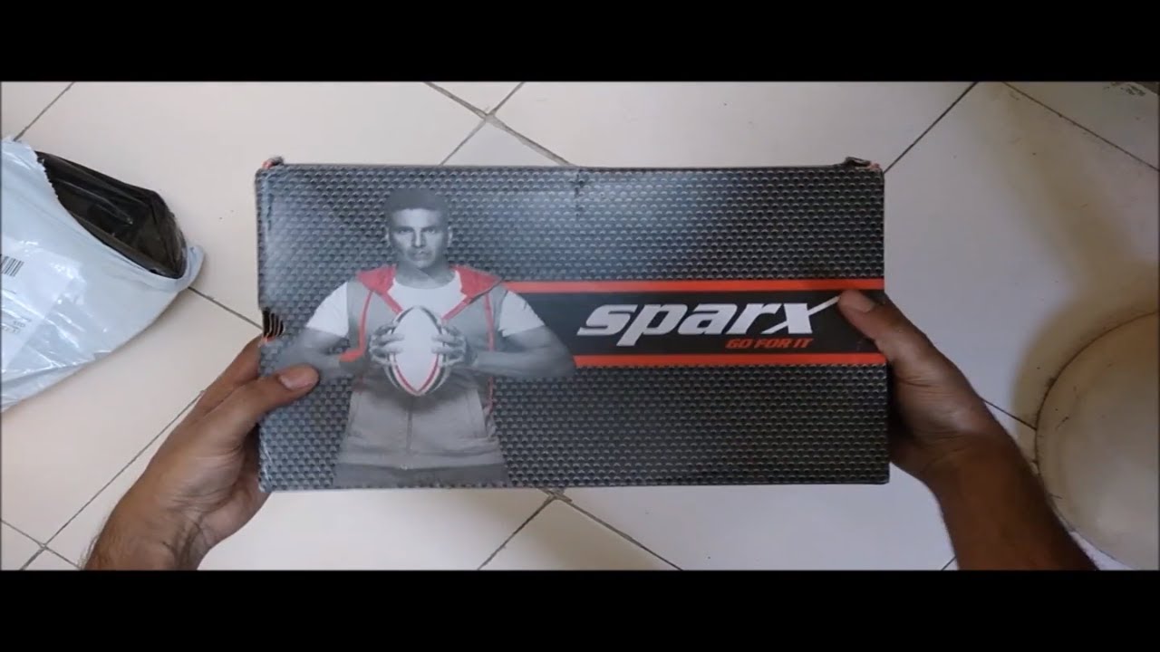 Unboxing and Review of SPARX Running Shoe under Rs. 1000 | The Indian Shopper