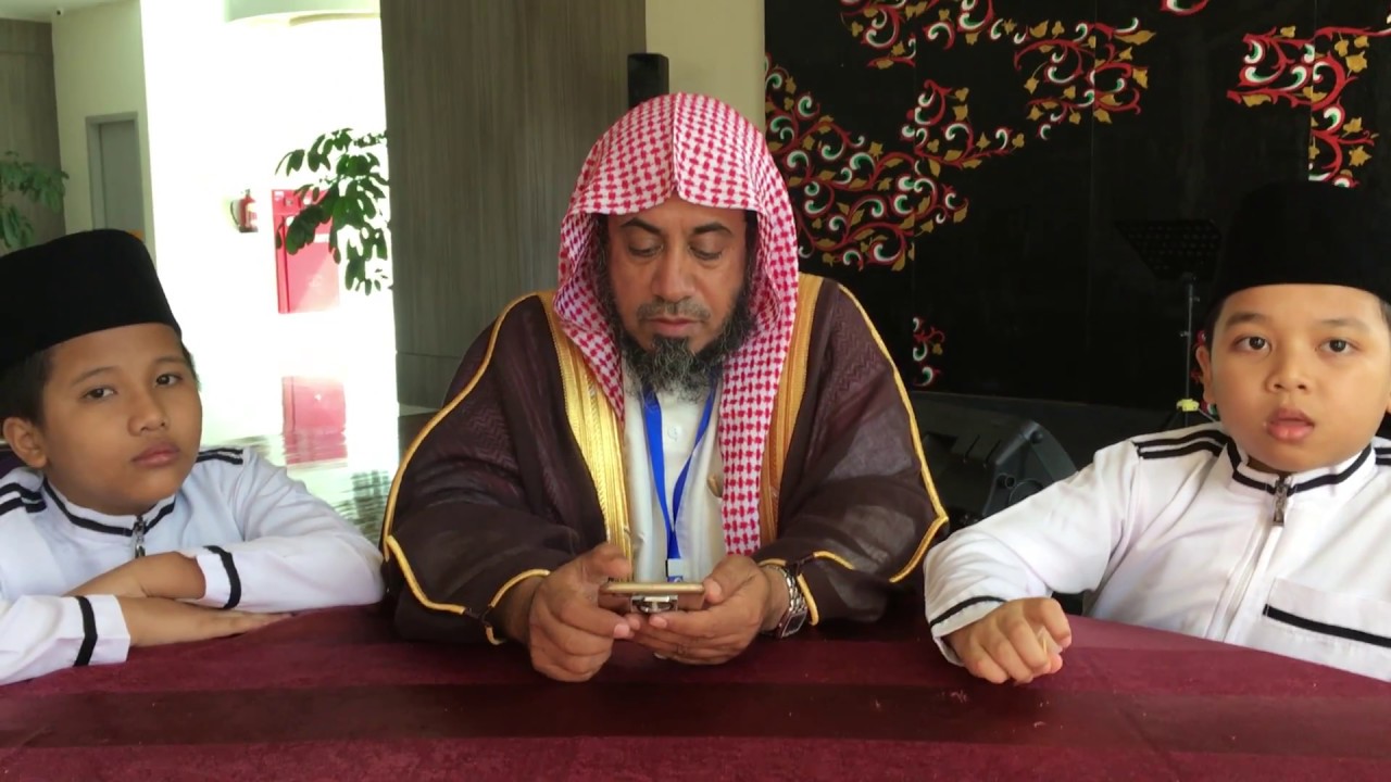 اليتيمان أحمد وكمال من عالم التسول إلى حفظ القرآن الكريم بالصفحات وأرقام الآيات بأسلوب يدهش العقول