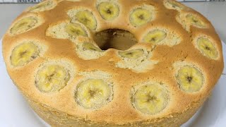 THE EASIEST WAY TO MAKE BANANA BAKED CAKE AND TIPS SO THE TOPPING DOESN'T SINK