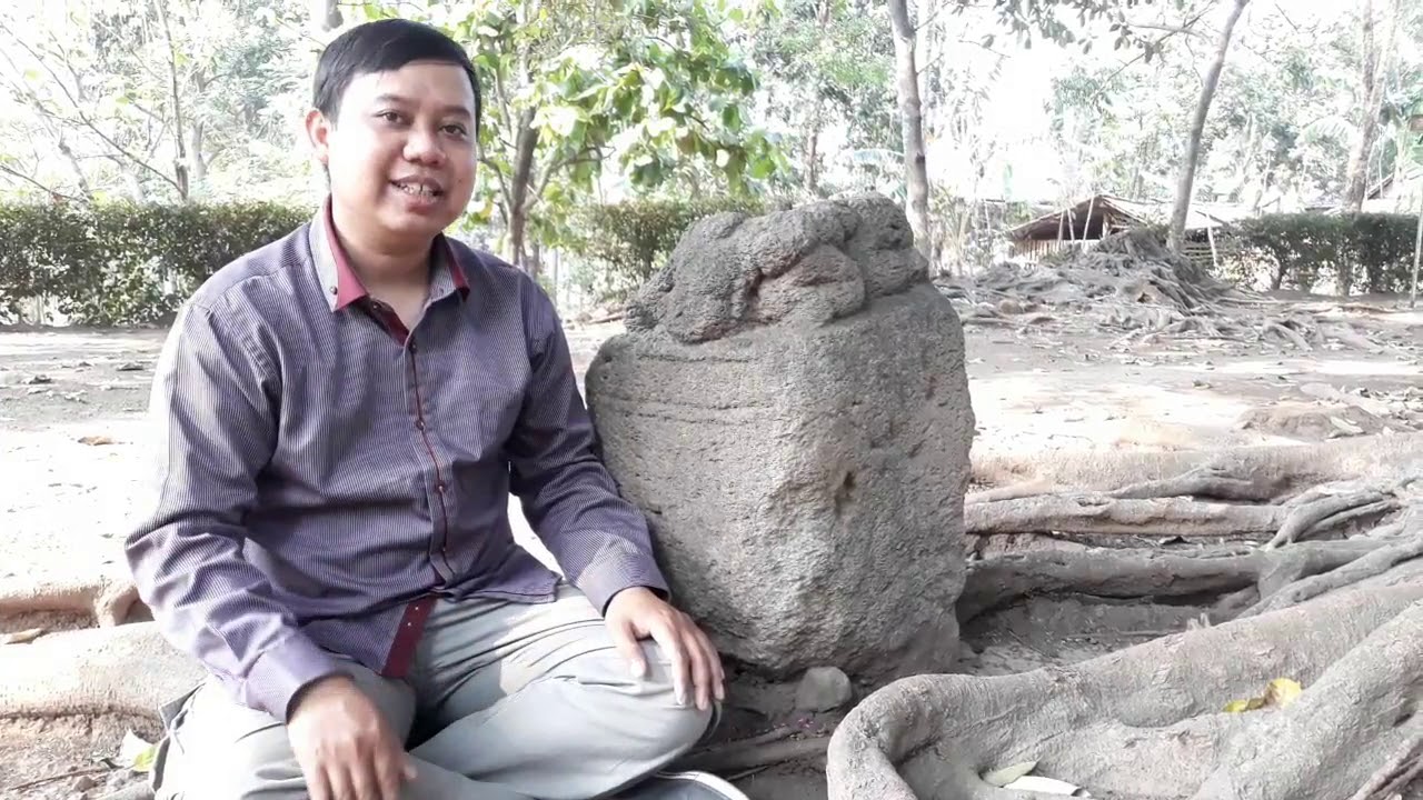 KERANJINGAN TARZAN DAN BATU MISTERIUS di Desa Seloliman