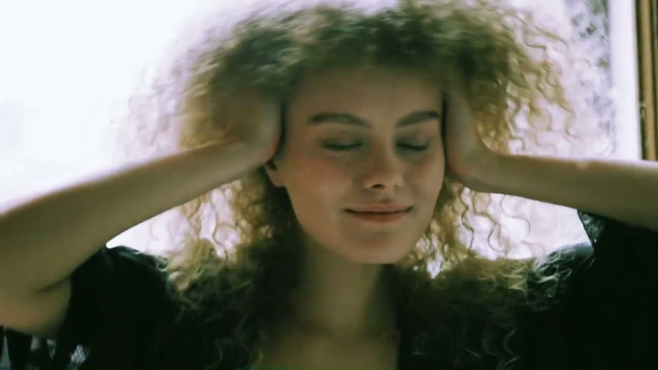 Rum-Dum-Dum  (Music Video)