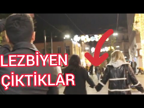 KİZLAR LEZBİYEN ÇİKTİ 😳😳😳 ( ŞOK OLDUM KONUŞMALARİNDAN