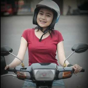 Story wa 'cewek cantik quotes'