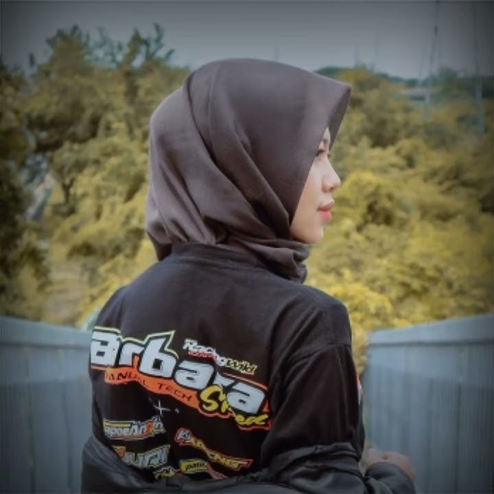 Story WA Dj sa'duna fiddunya  (Cover in pict) Barbara Speed