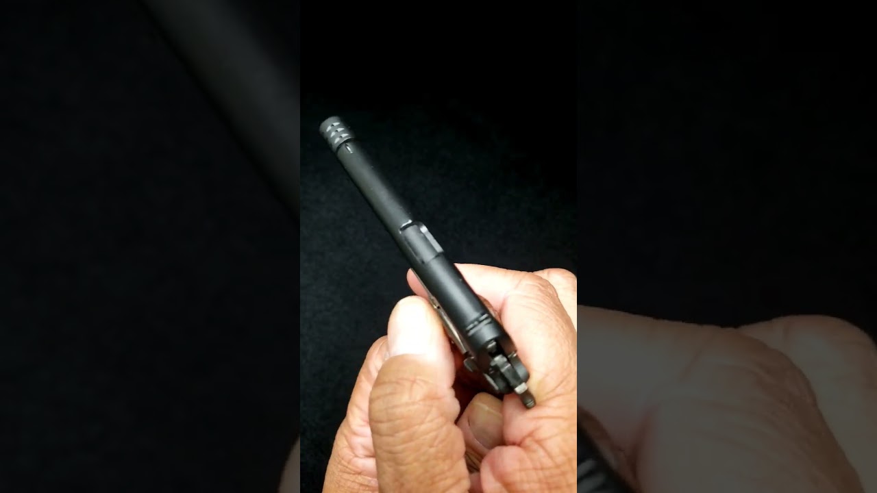 Check out this mini 1911! 🤯 - YouTube