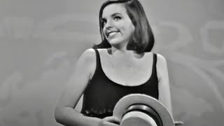 Liza Minnelli &quot;The Travelin&#39; Life&quot; on The Ed Sullivan Show