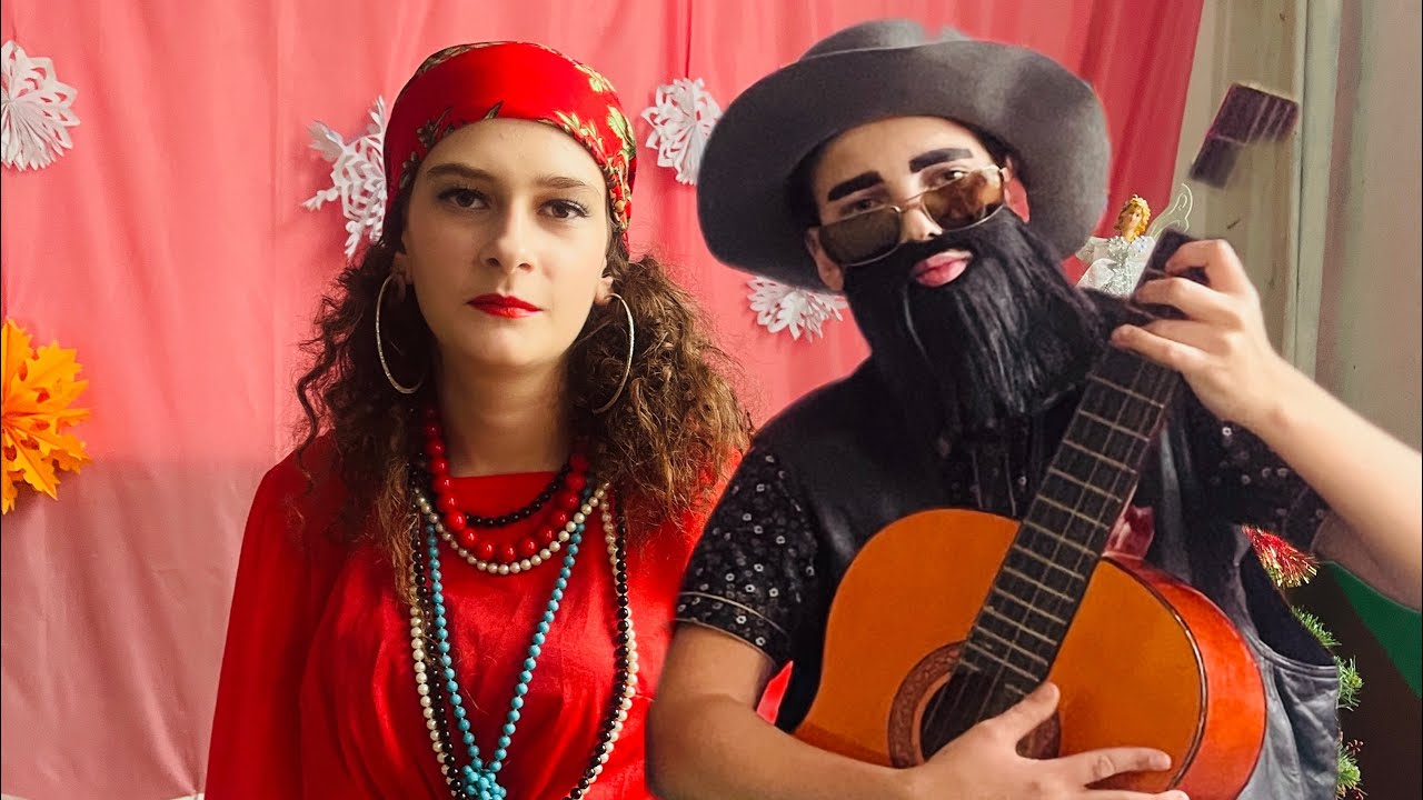 Незабутні шкільні моменти « Я ж тебе підманула ». 💐❤️💙💛🎈🇺🇦👍👍👍👍🔥🔥🔥🔥