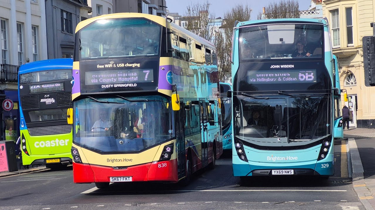 Buses in Brighton City Centre | Tuesday 8th April 2025