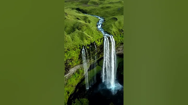 Amazing Seljalandsfoss Waterfall | #iceland