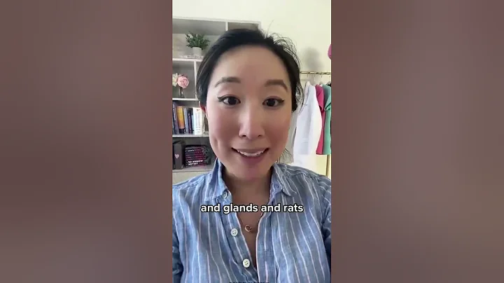 Is #retinol or #retinoid safe to use around the eyes? Turns out you CAN #dermbypark #skincare