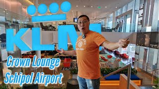 KLM Crown Lounge Tour & Review - Stylish Lounge, BUT ...